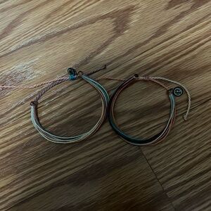 2 pura Vida bracelets